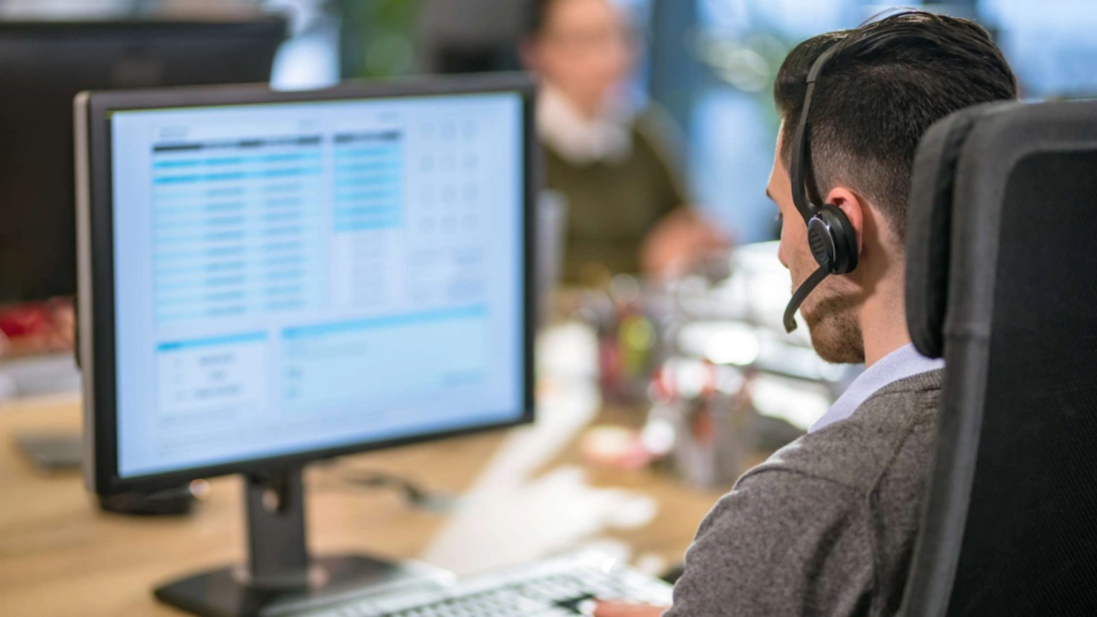 What-A-Call-Center-Should-Monitor